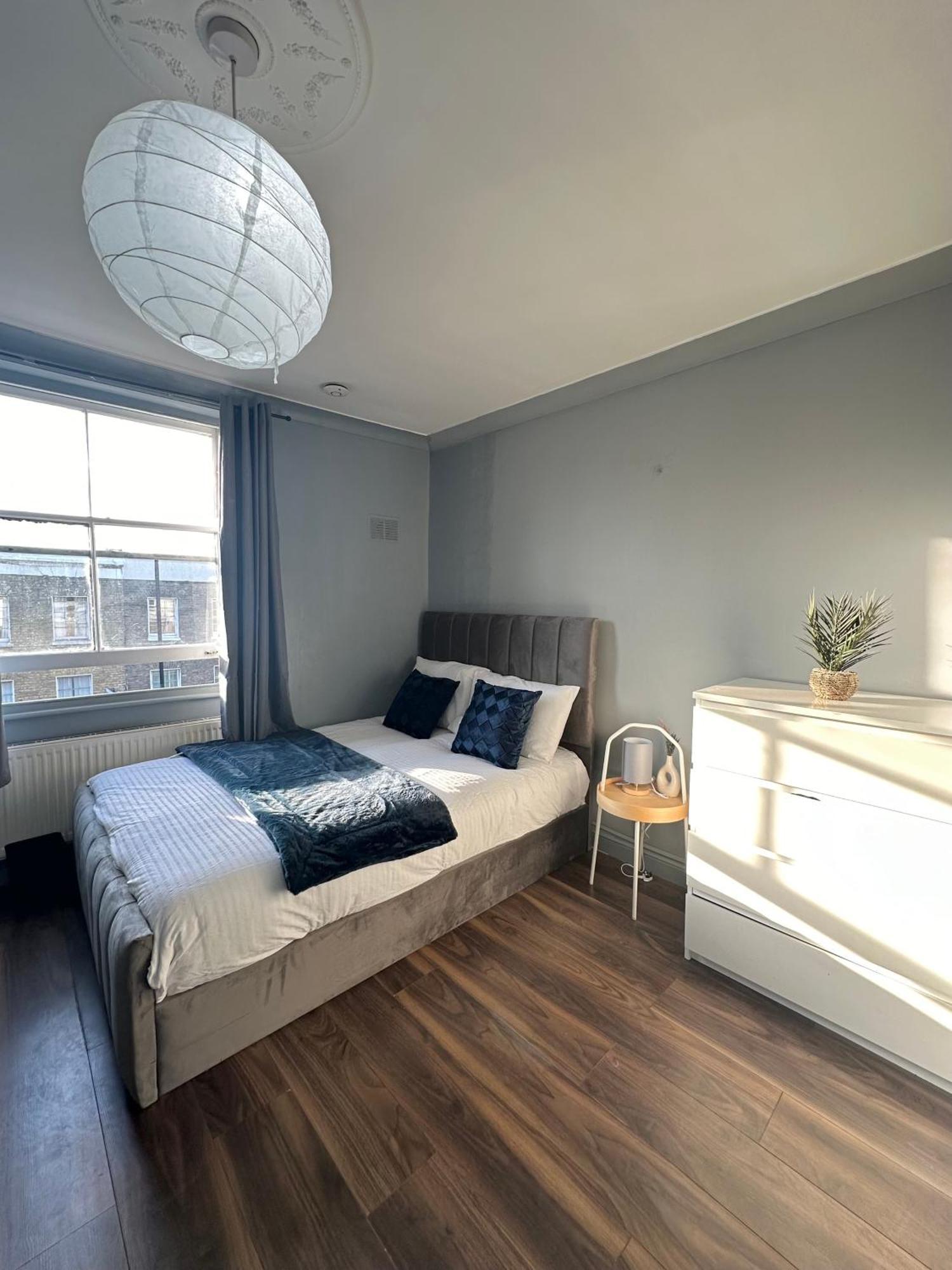 Luxury Room In A 4 Bedroom Flat! 4 Minutes Walk To Kingscross, St Pancras London Exterior photo